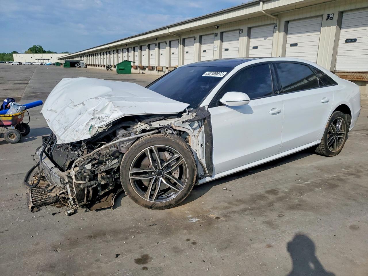 Salvage Audi A8 Image