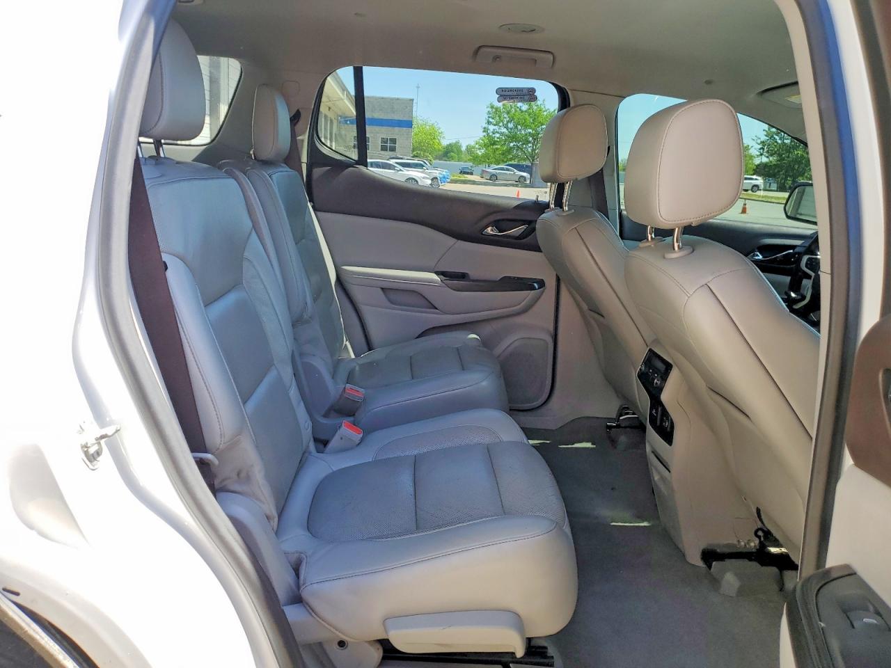 GMC Acadia Slt-1