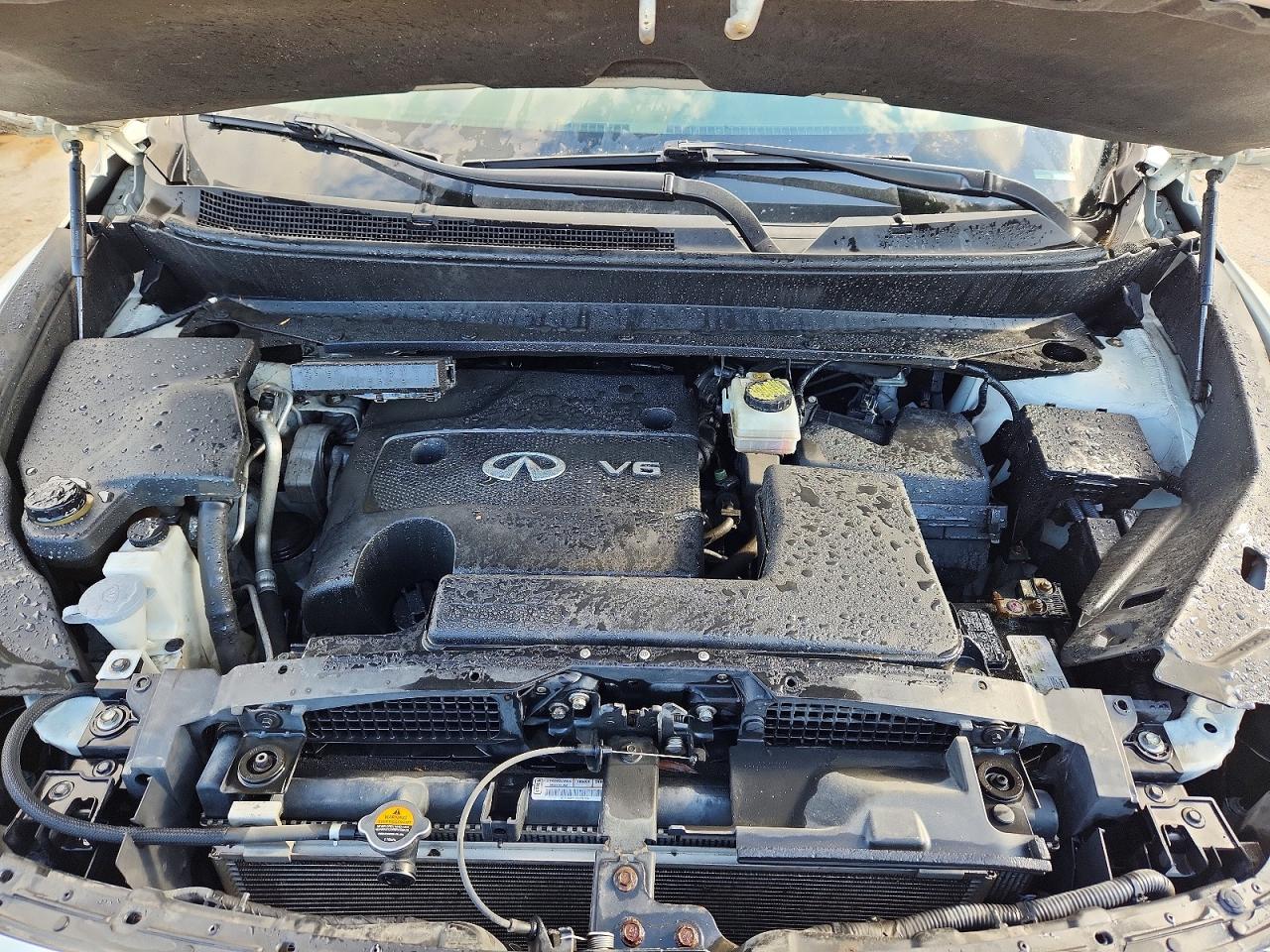 INFINITI Qx Base