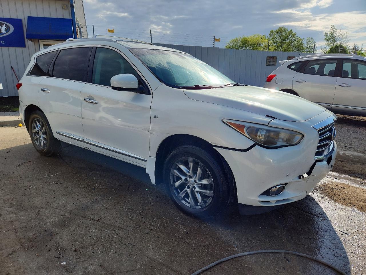 INFINITI Qx Base
