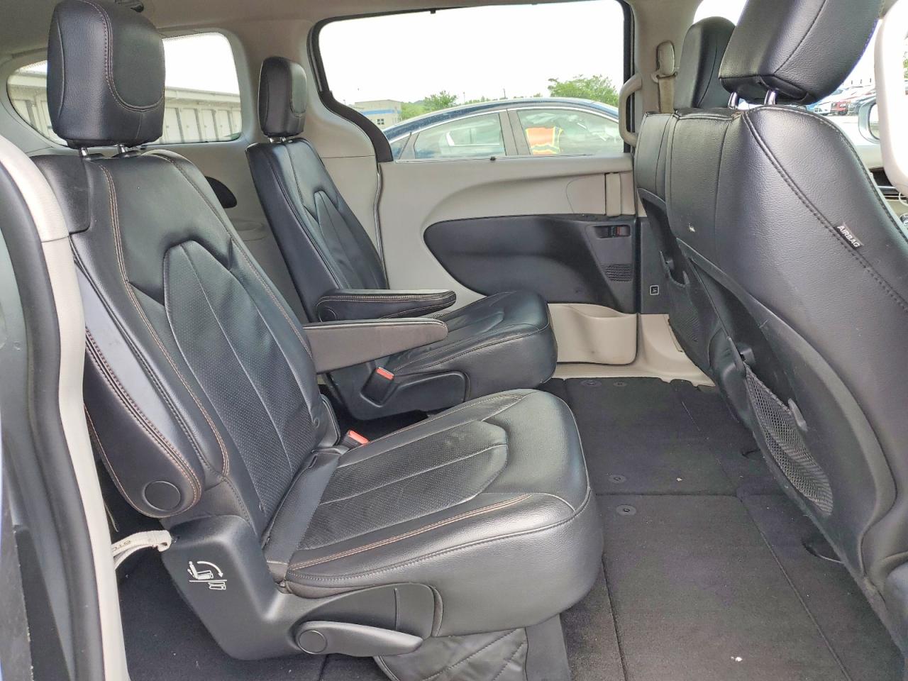 Chrysler Pacifica