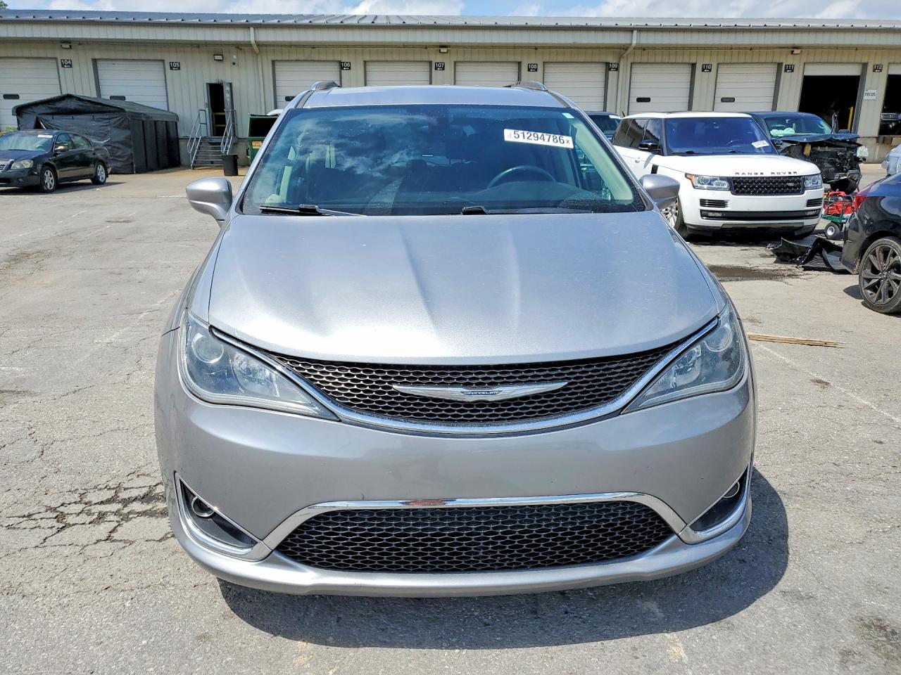 Chrysler Pacifica