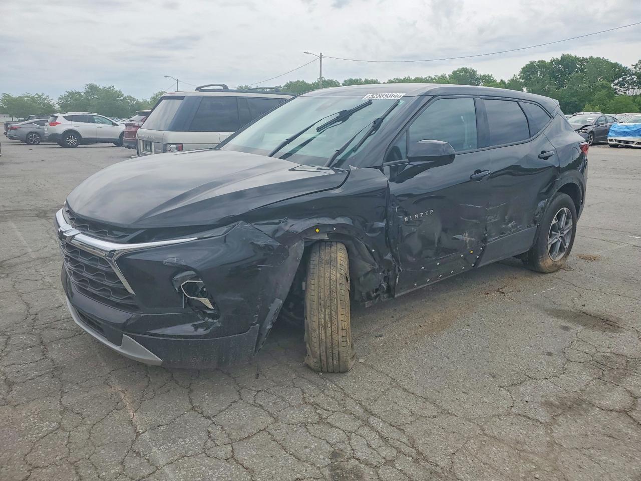 Salvage Chevrolet Blazer Image