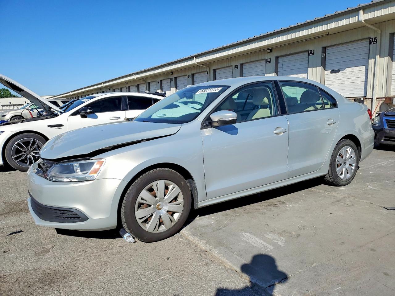 Salvage Volkswagen Jetta Image
