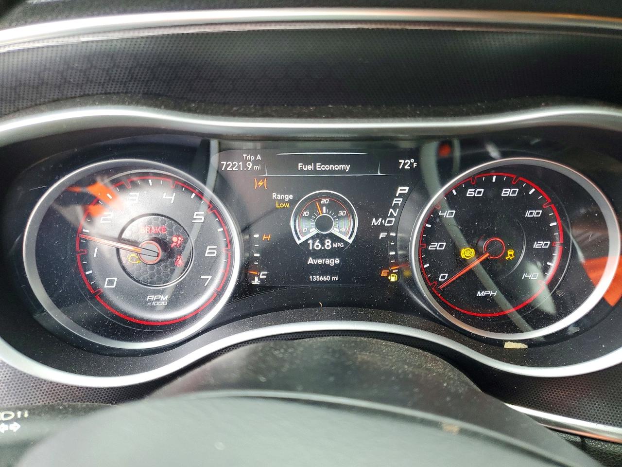 Dodge Charger Sxt