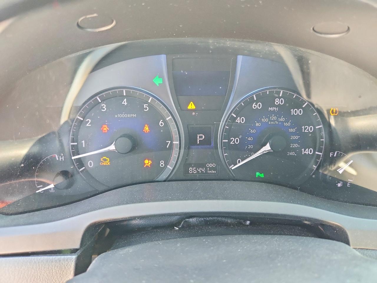 Lexus RX Base
