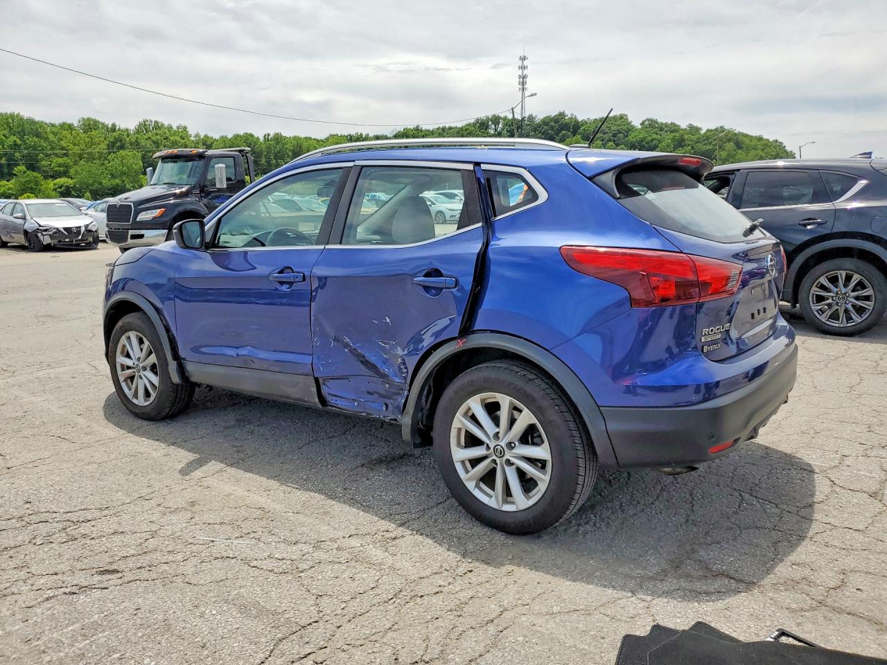 Nissan Rogue Sv