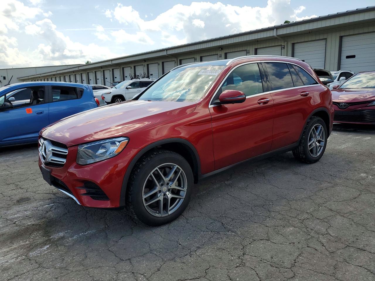 Salvage Mercedes-Benz GLC Image