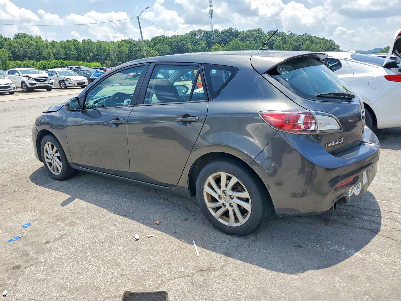 Mazda 3 I