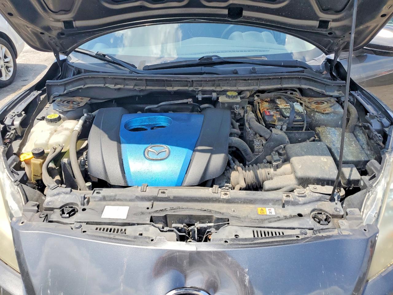 Mazda 3 I