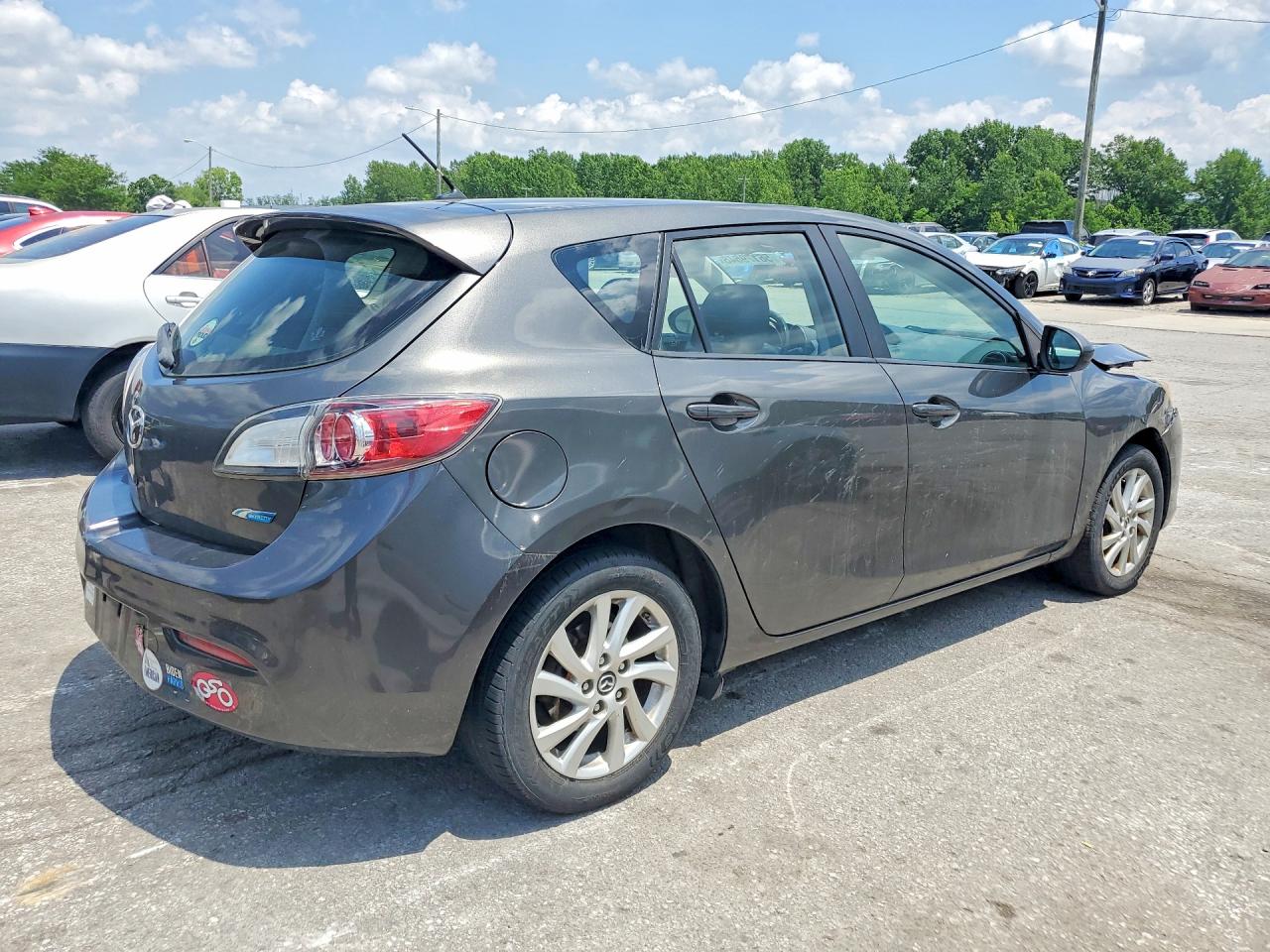 Mazda 3 I