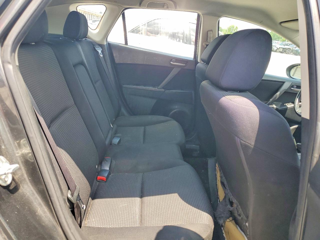 Mazda 3 I