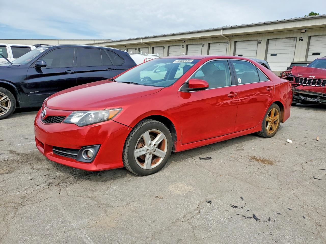 Salvage Toyota Camry Image