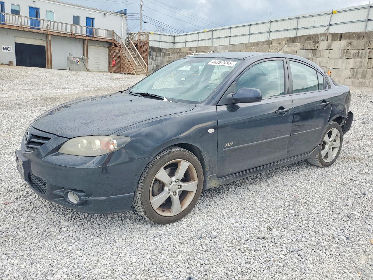Salvage Mazda Mazda3 Image