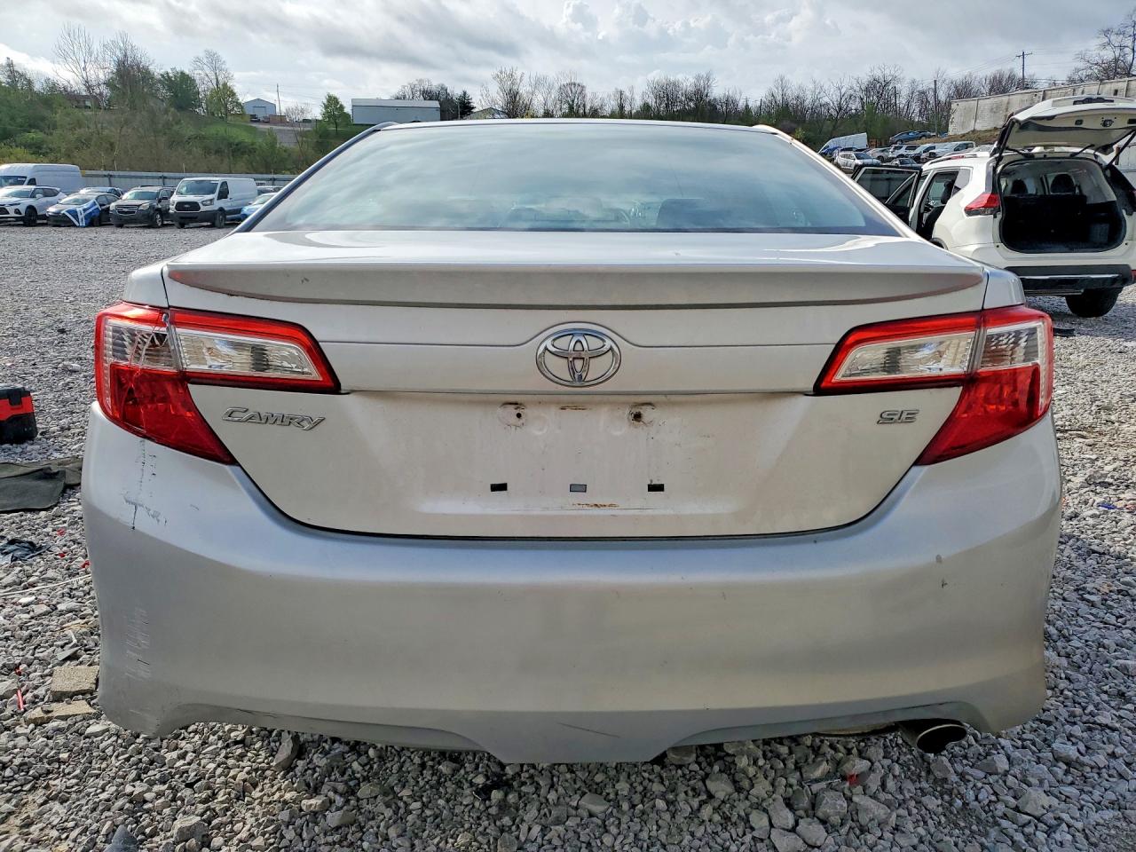 Toyota Camry Se