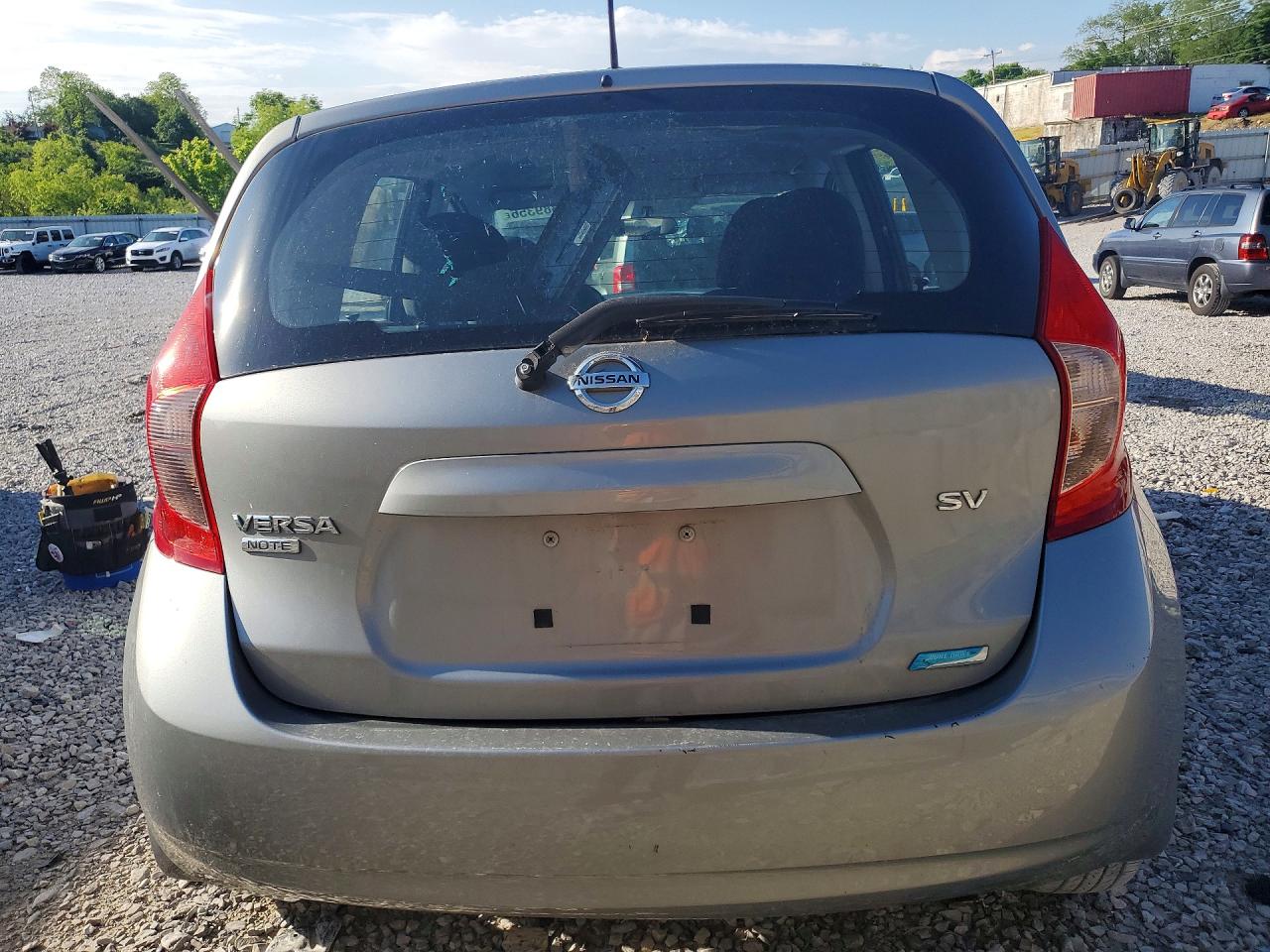 Nissan Versa Sv