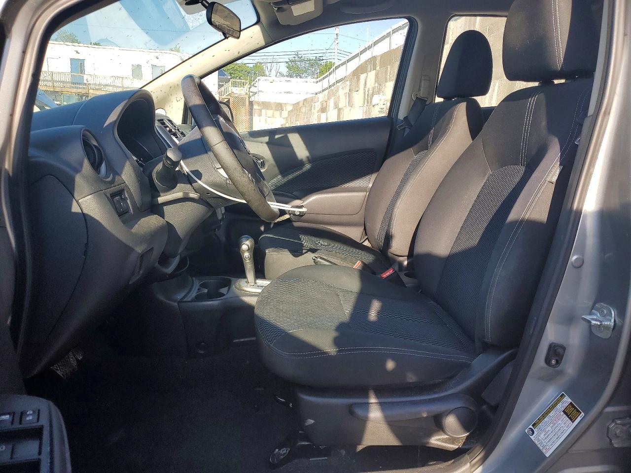 Nissan Versa Sv