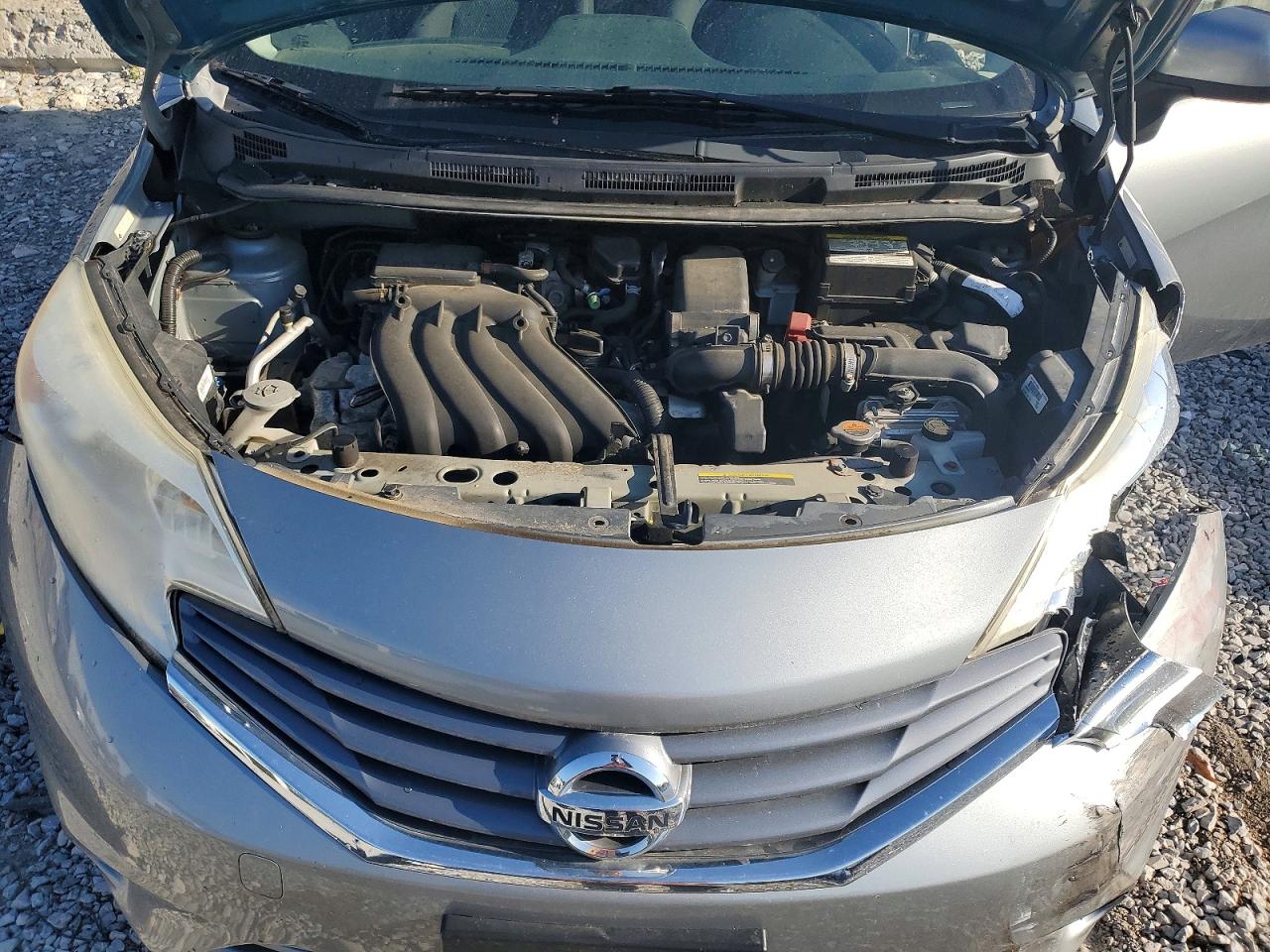 Nissan Versa Sv