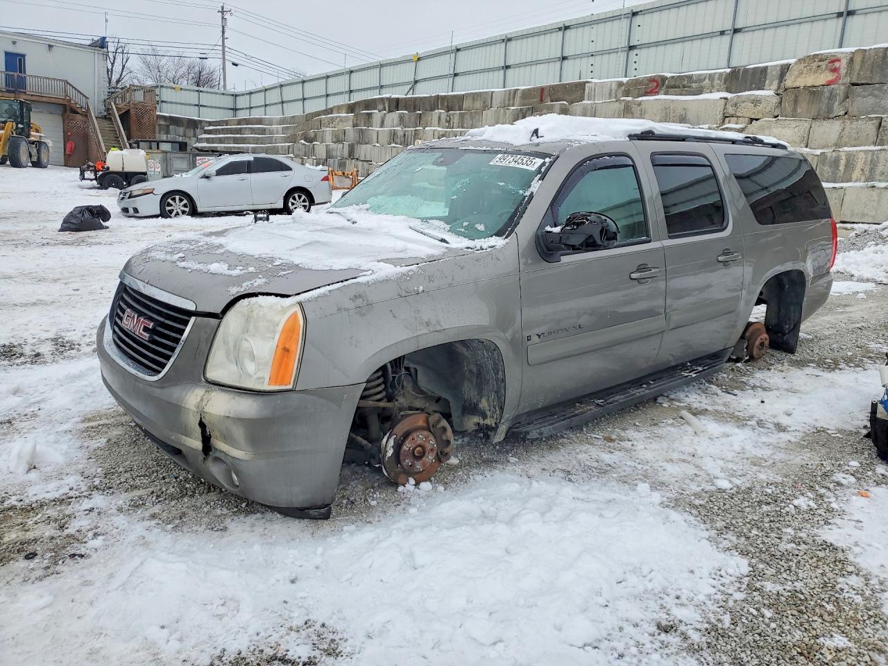 Salvage GMC Yukon Image