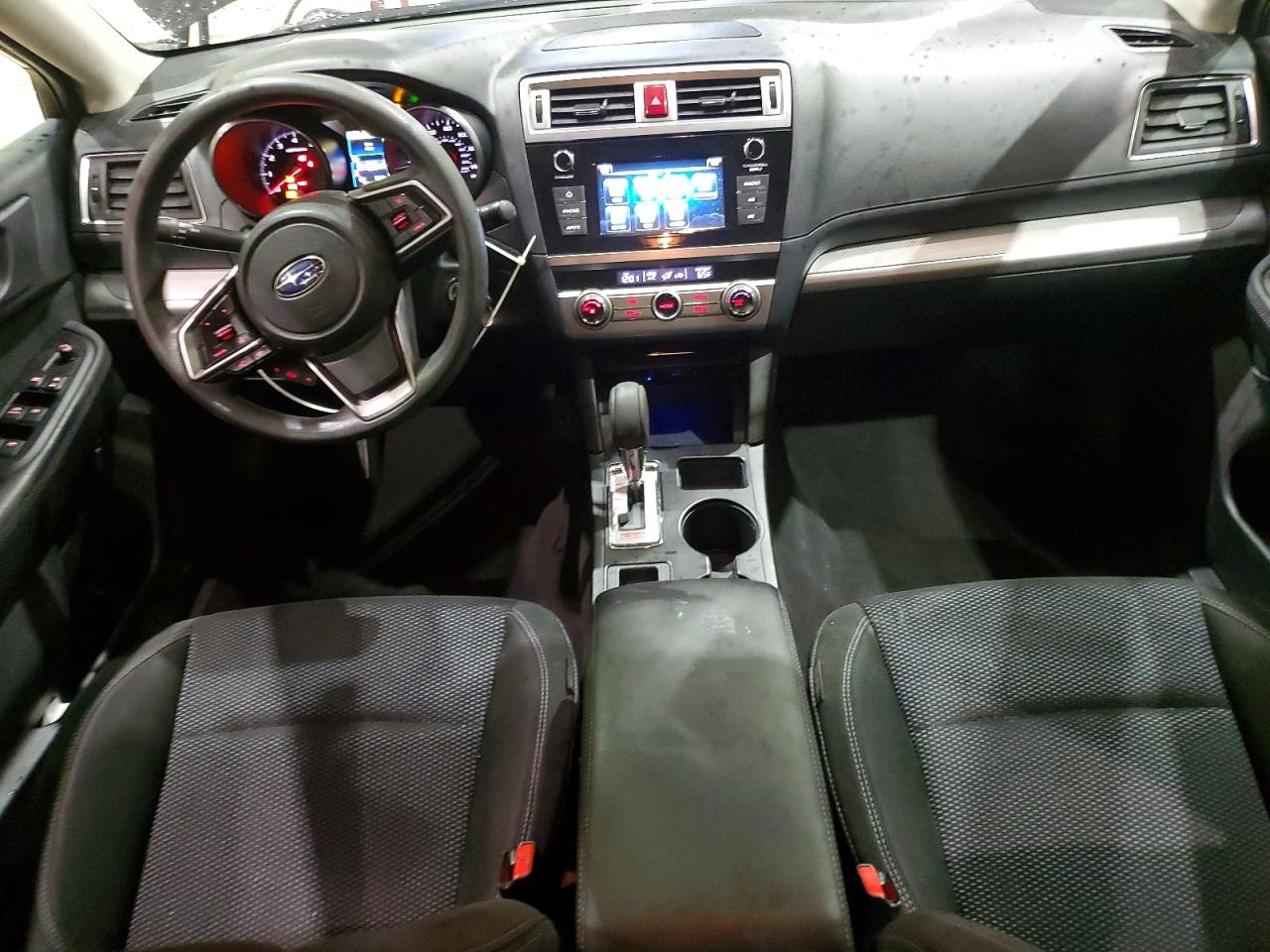 Subaru Outback 2.5i