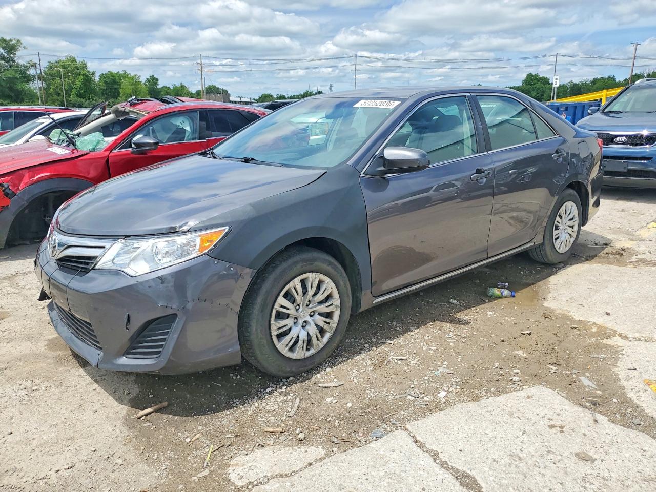 Salvage Toyota Camry Image
