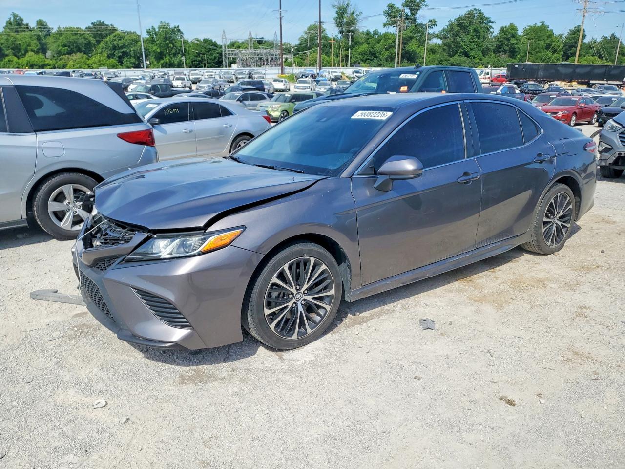 Salvage Toyota Camry Image
