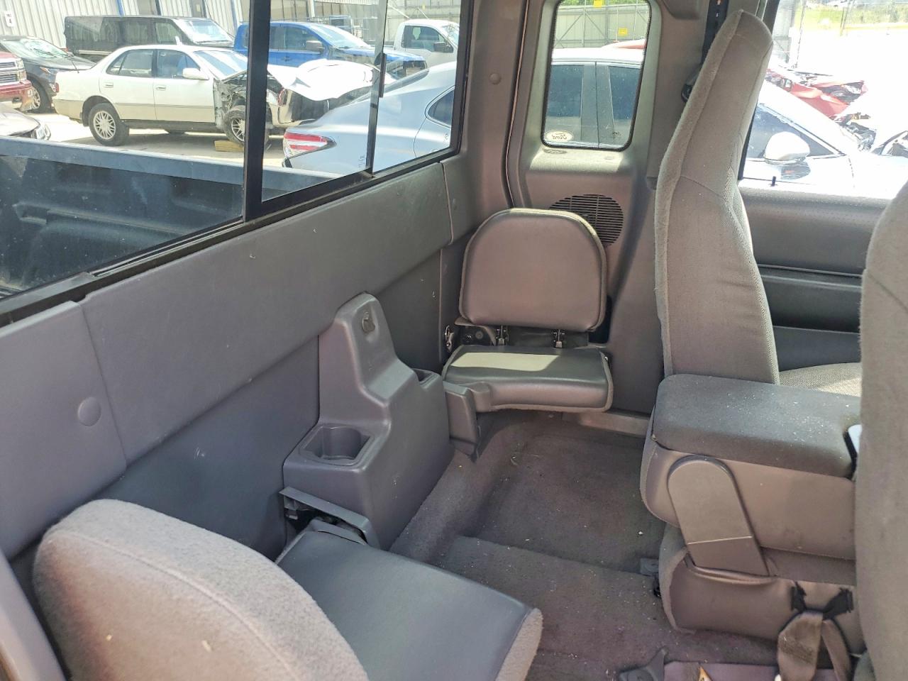 Ford Ranger Super Cab