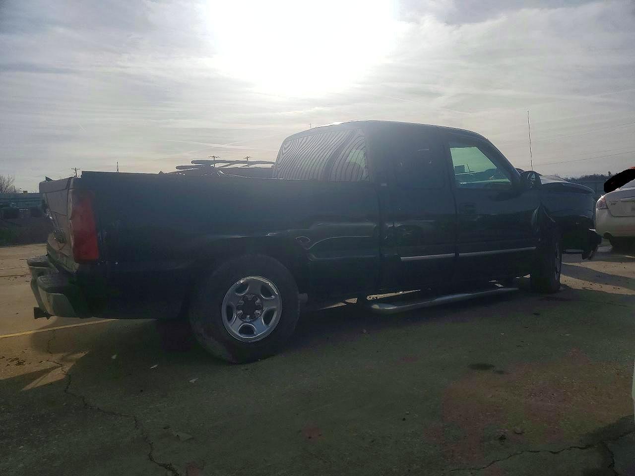 Chevrolet Silverado C1500