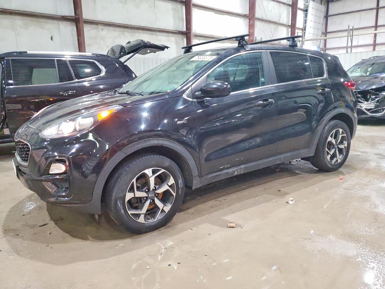 Salvage Kia Sportage Image