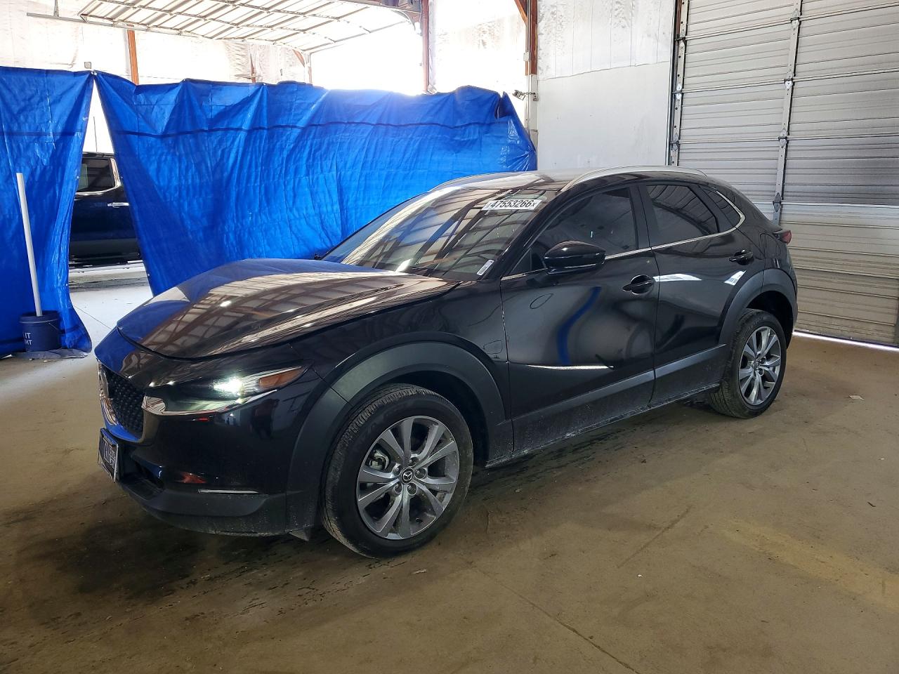 Salvage Mazda Cx Image