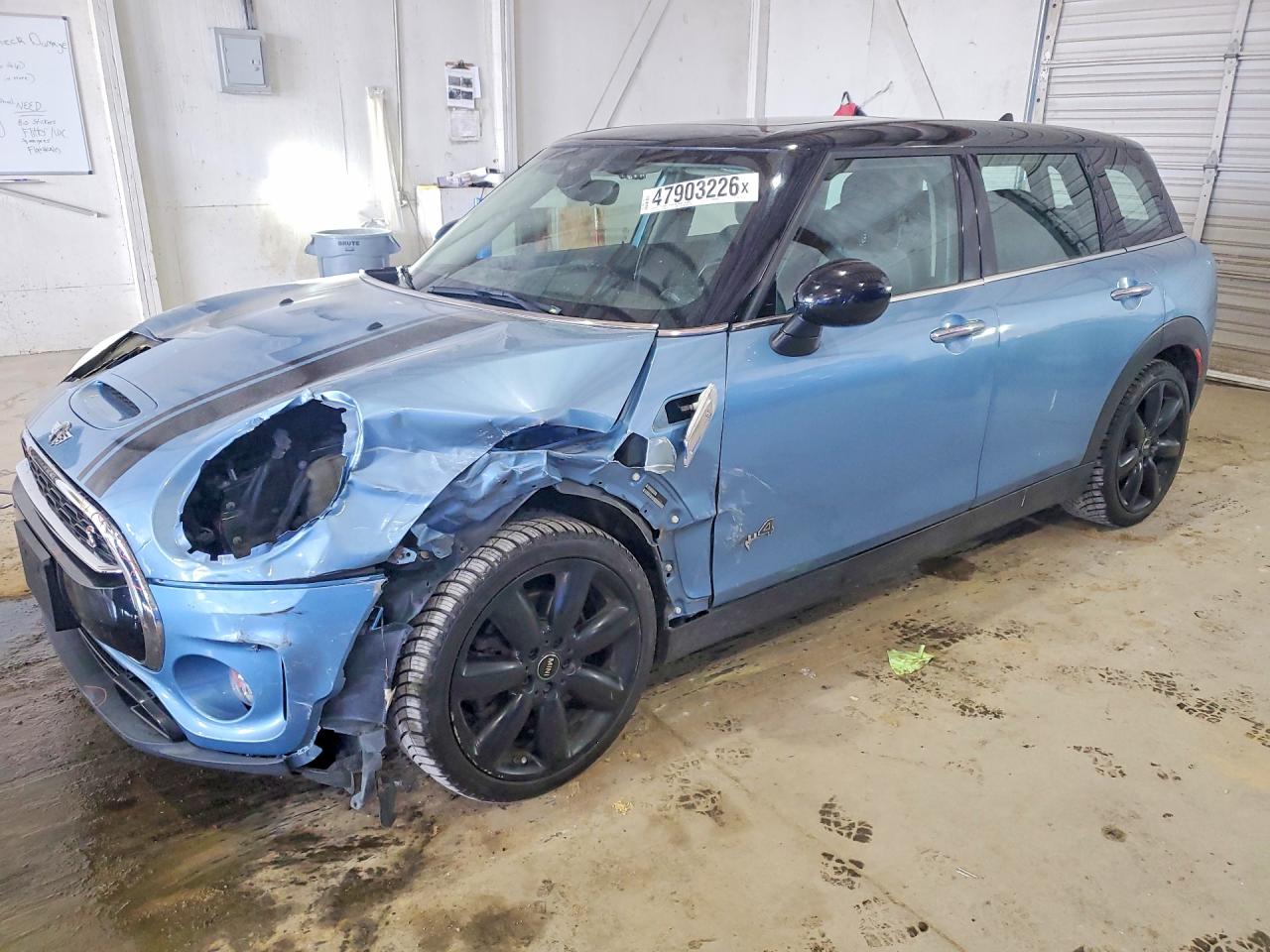 Salvage MINI Cooper Image