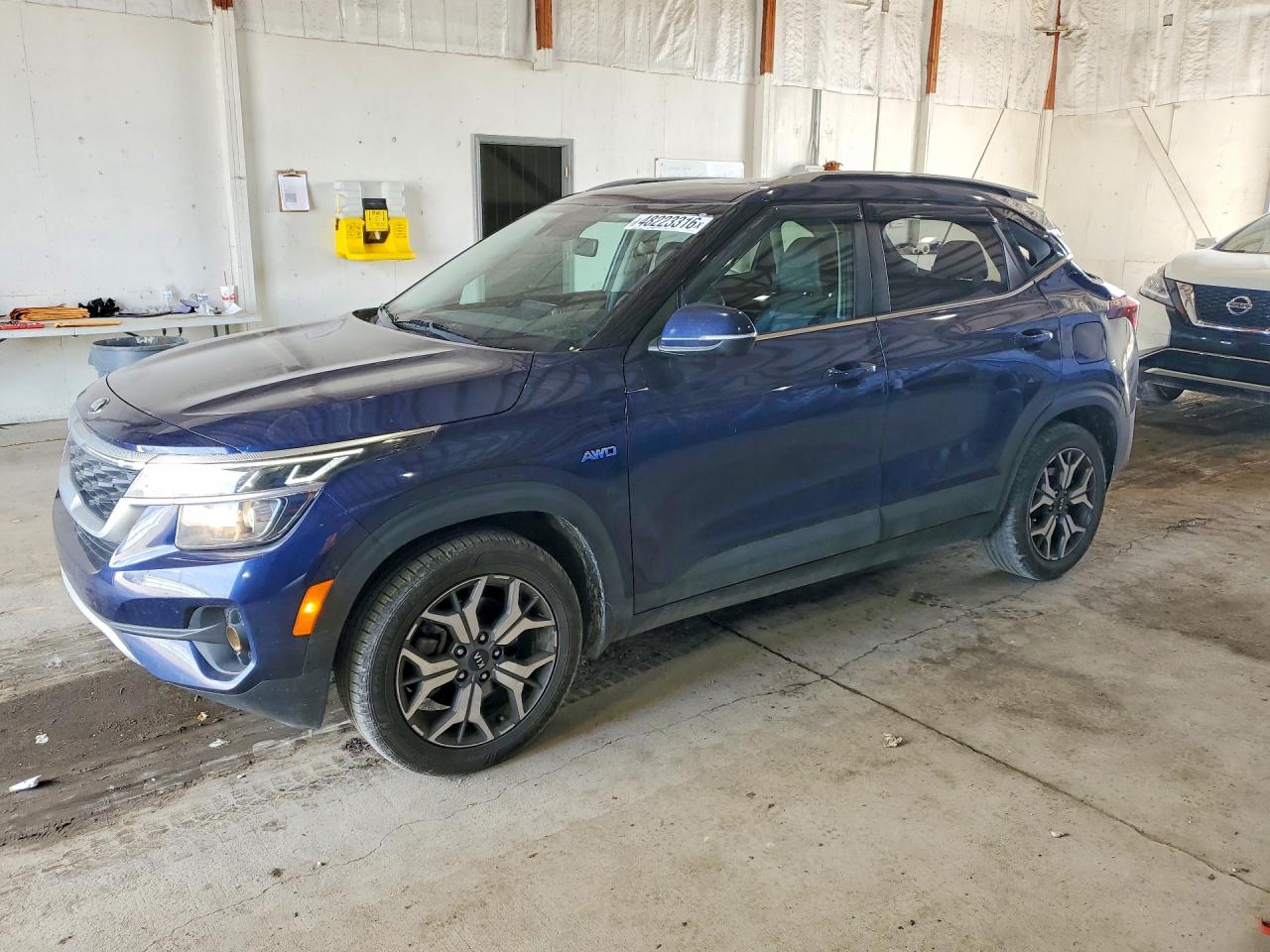Salvage Kia Seltos Image