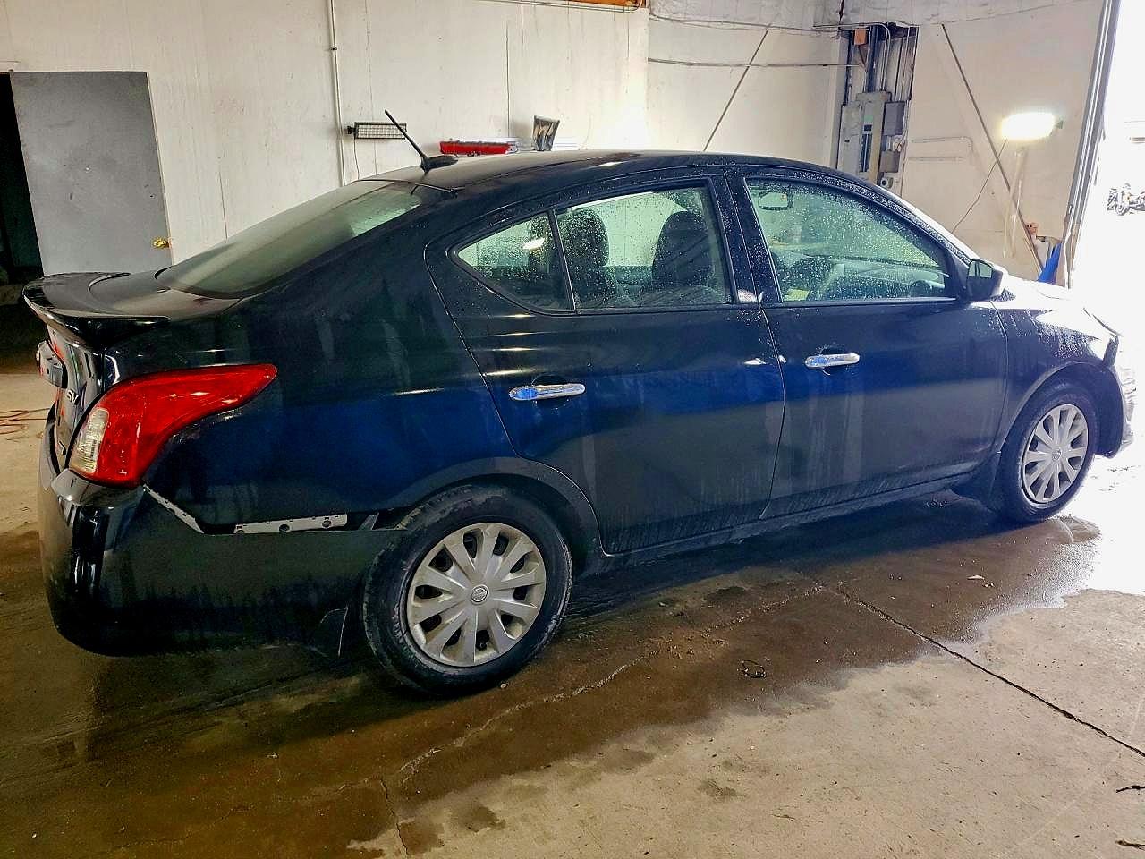 Nissan Versa 1.6 Sv