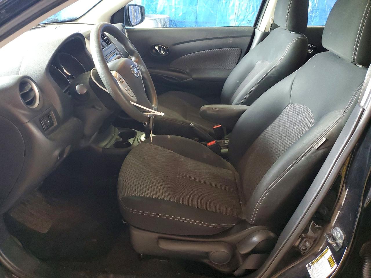Nissan Versa 1.6 Sv