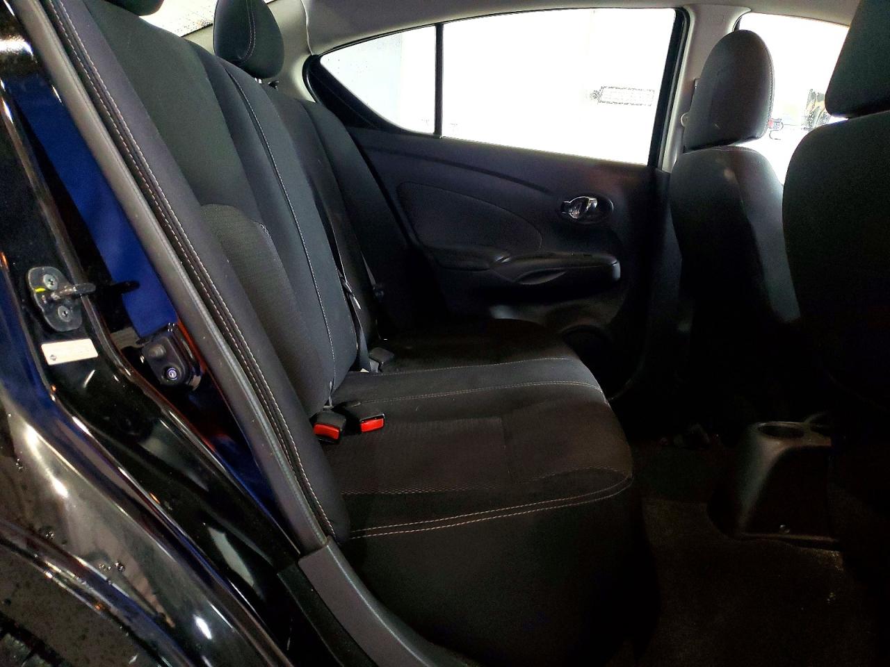 Nissan Versa 1.6 Sv