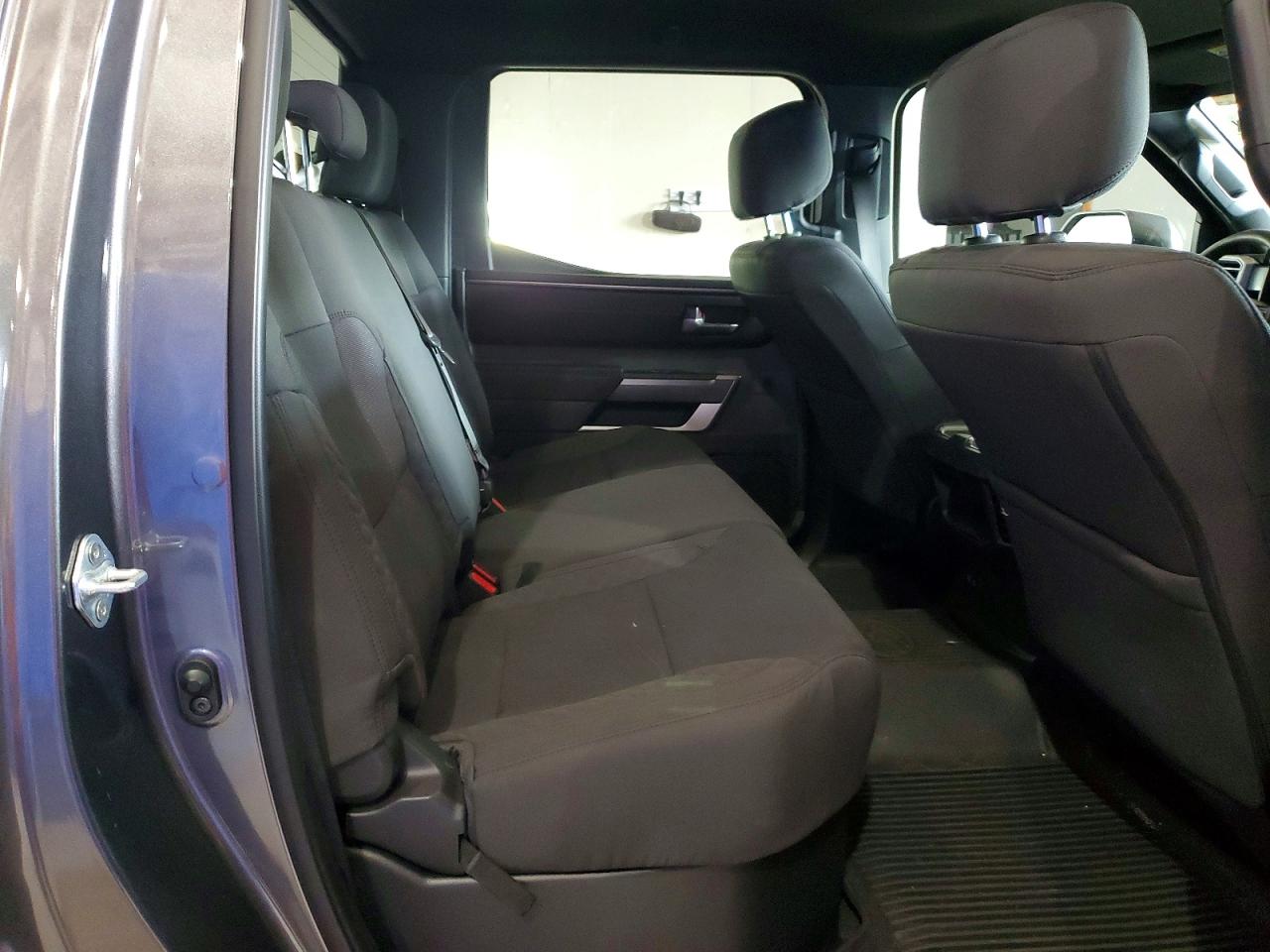 Toyota Tundra Sr5