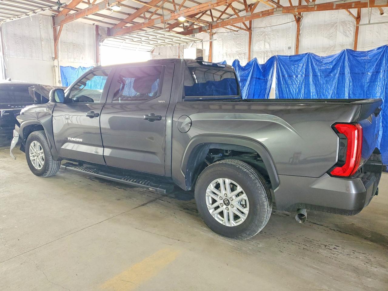 Toyota Tundra Sr5