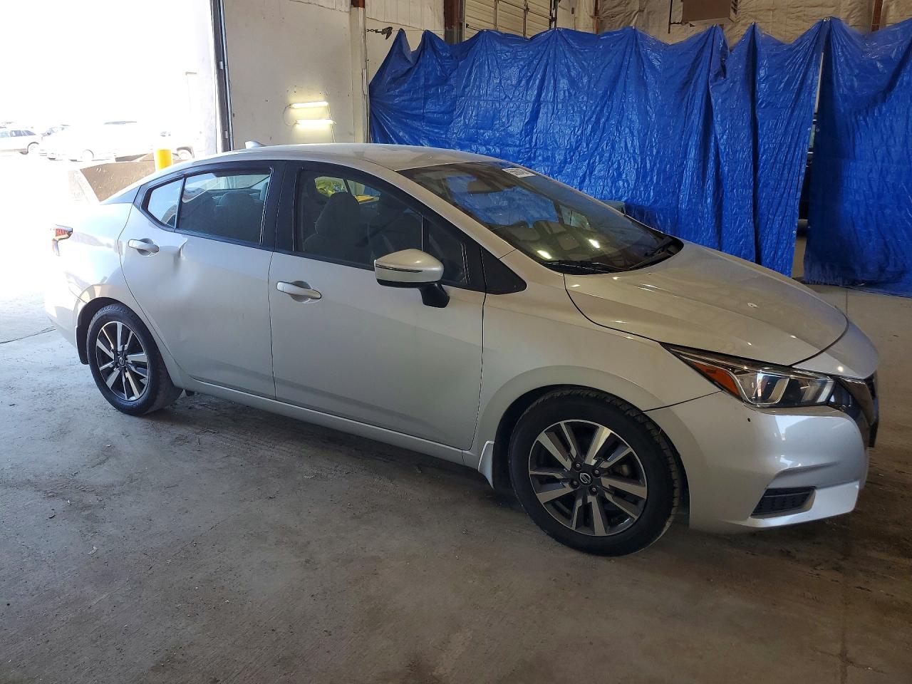 Nissan Versa Sv