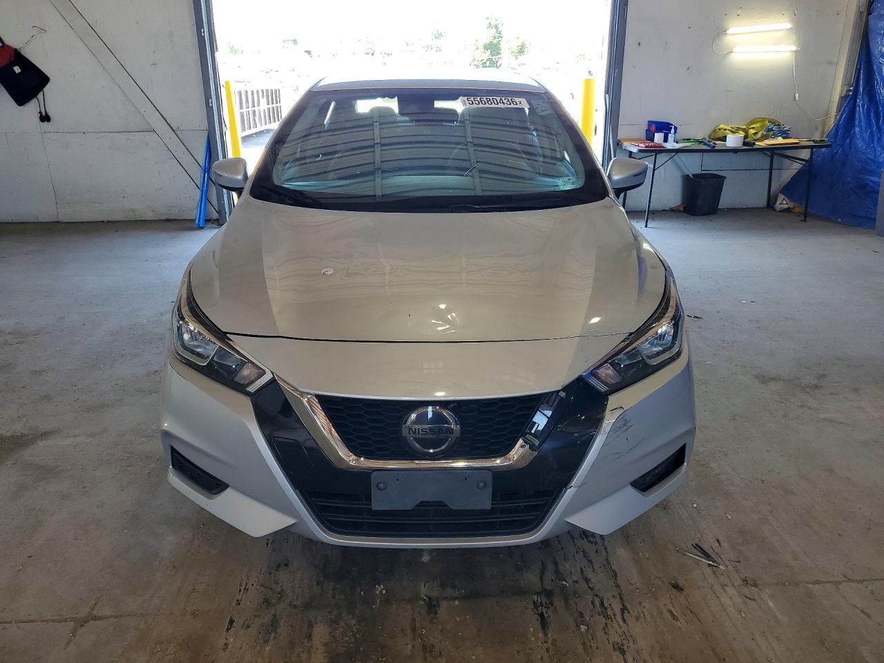Nissan Versa Sv