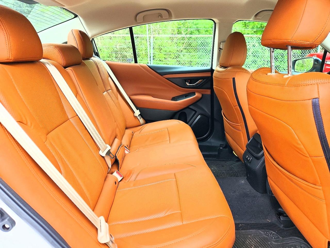 Subaru Legacy Premium