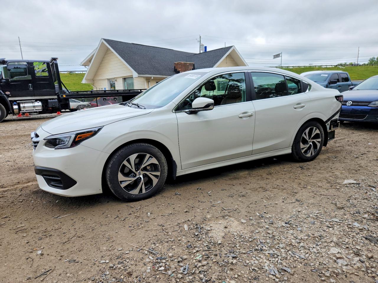 Salvage Subaru Legacy Image