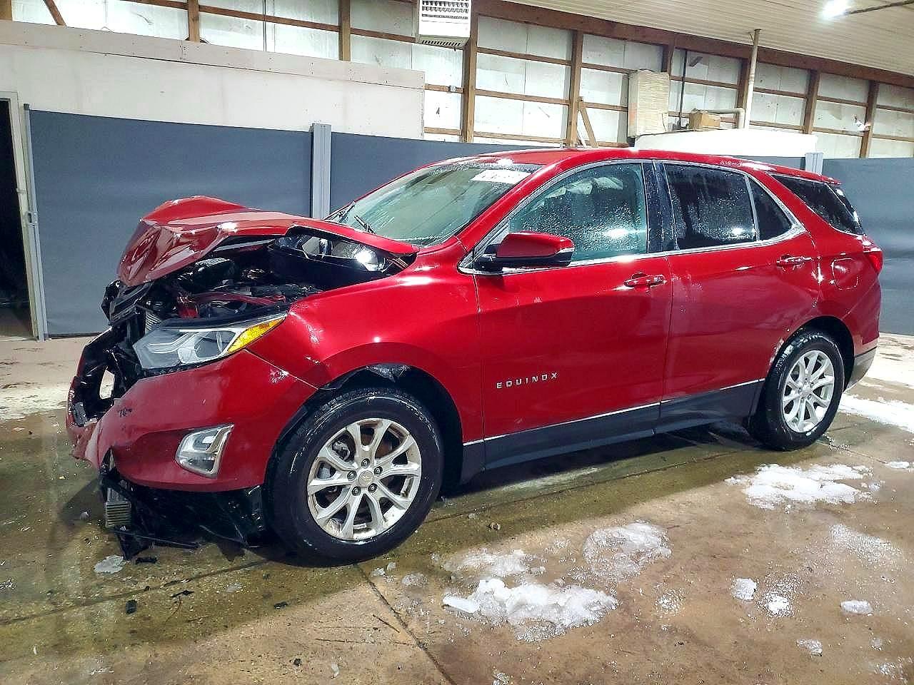 Salvage Chevrolet Equinox Image