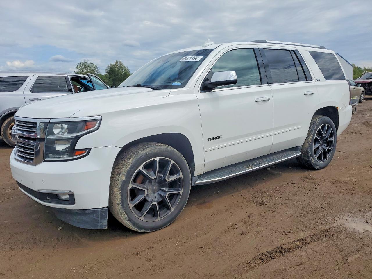 Salvage Chevrolet Tahoe Image