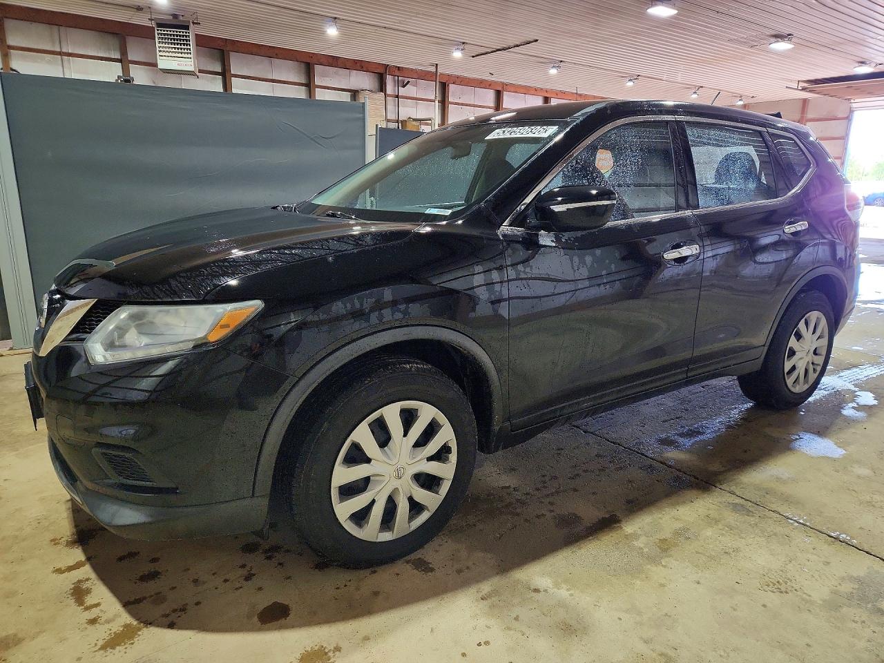 Salvage Nissan Rogue Image