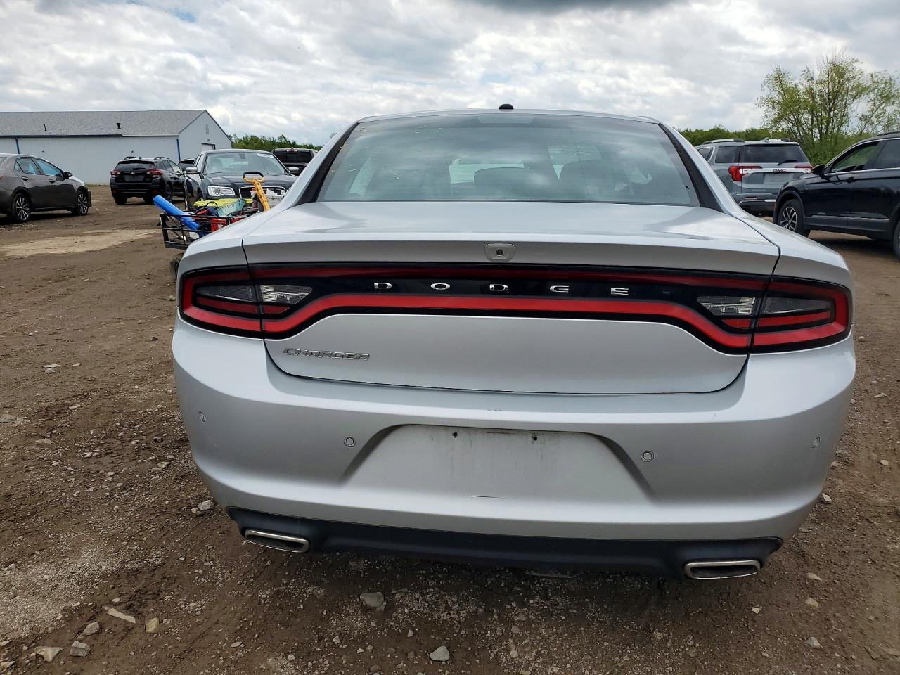 Dodge Charger Sxt
