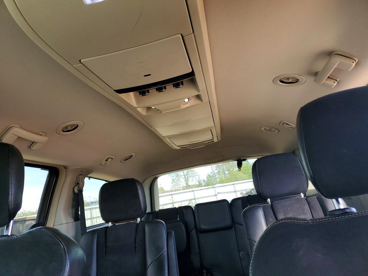 Chrysler Minivan Touring L