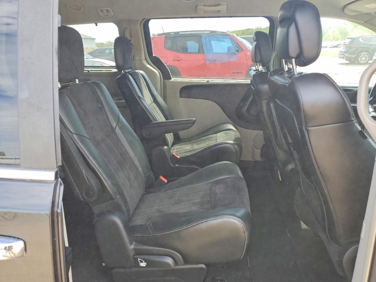 Chrysler Minivan Touring L