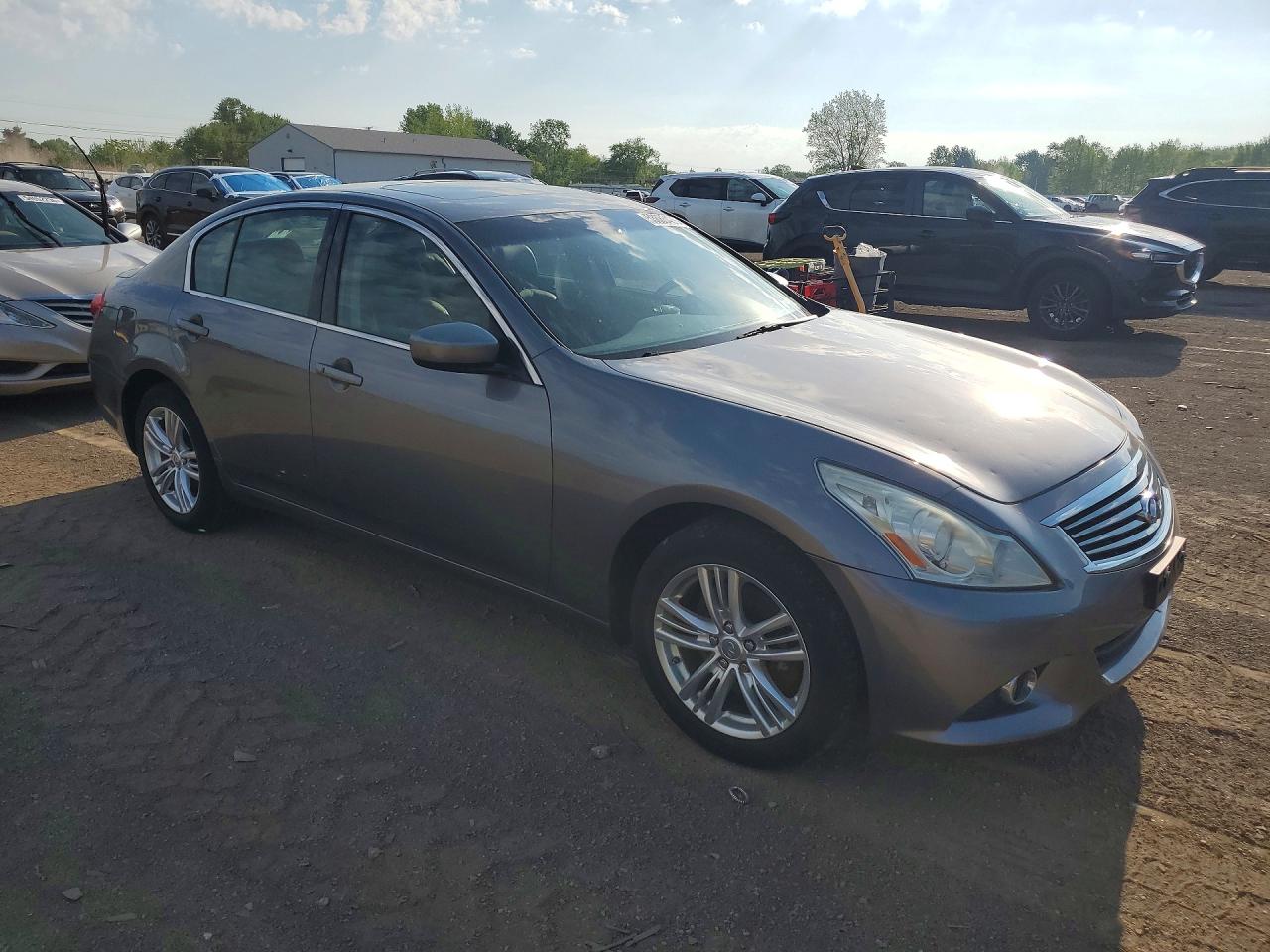 INFINITI G25 X