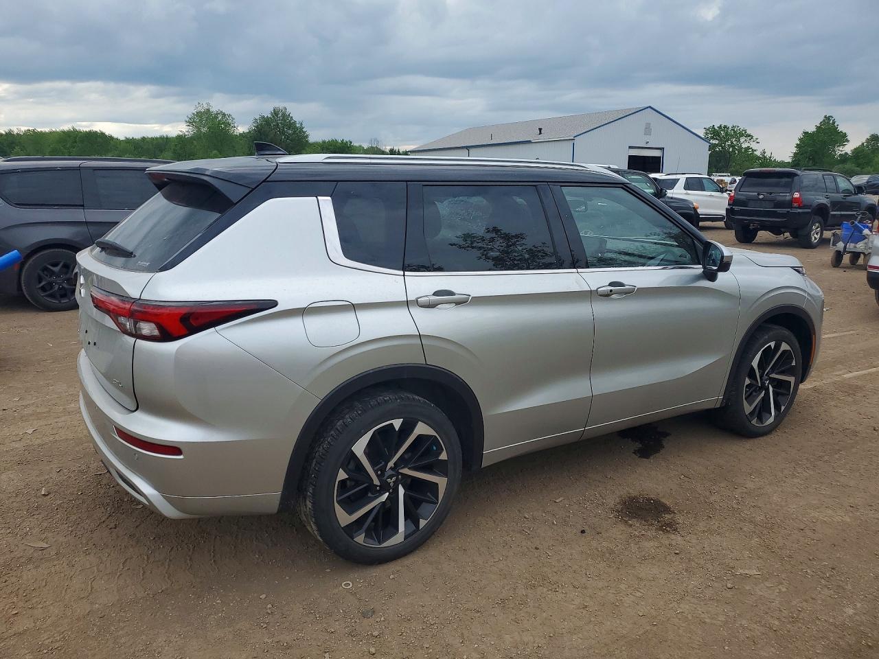 Mitsubishi Outlander Sel