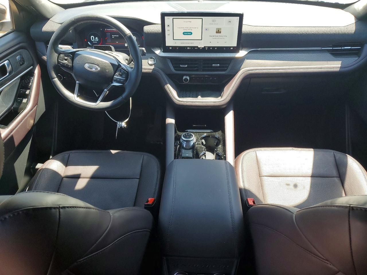 Ford Explorer Platinum